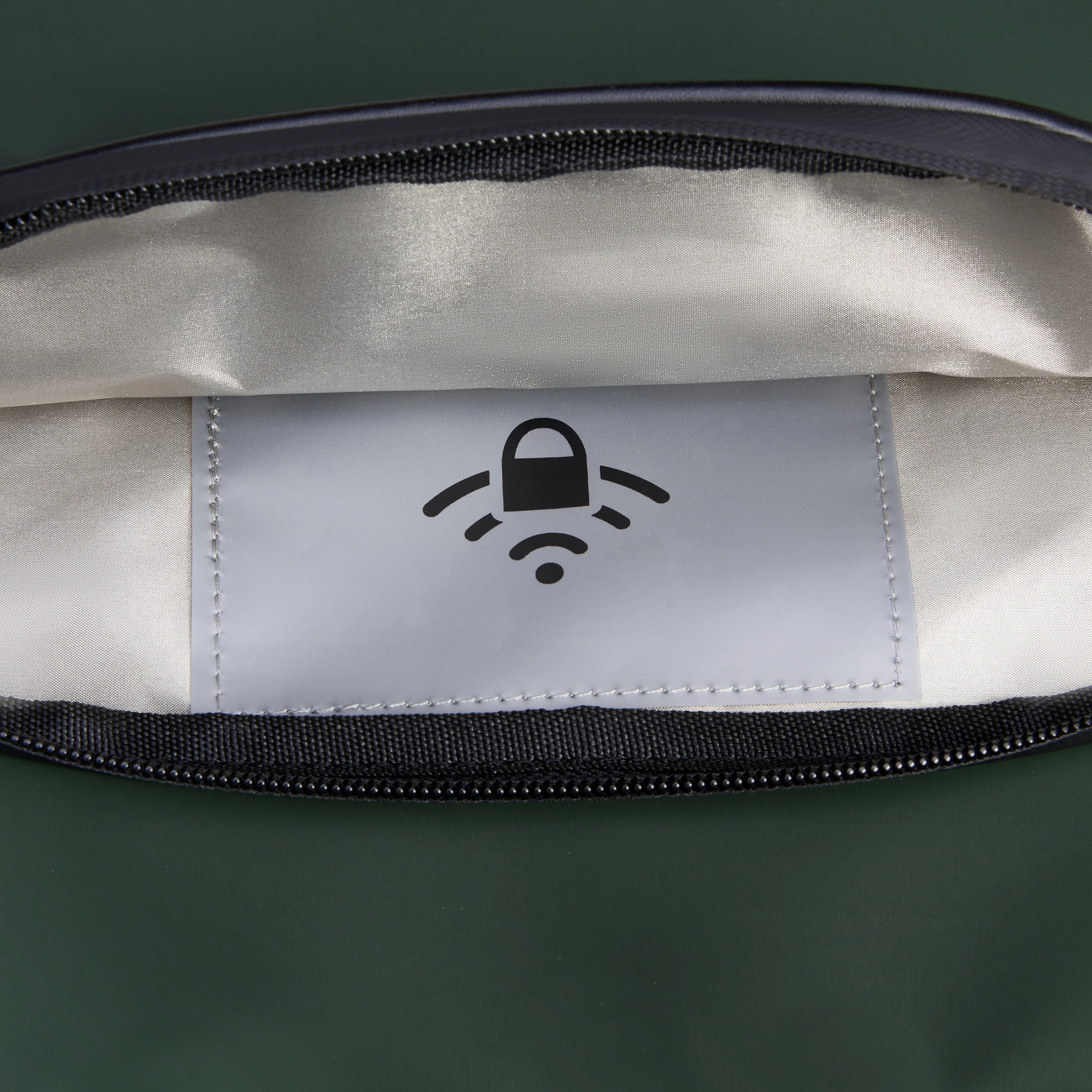 PEUGEOT VOYAGES - Sac Trolley (73cm) - Image 16