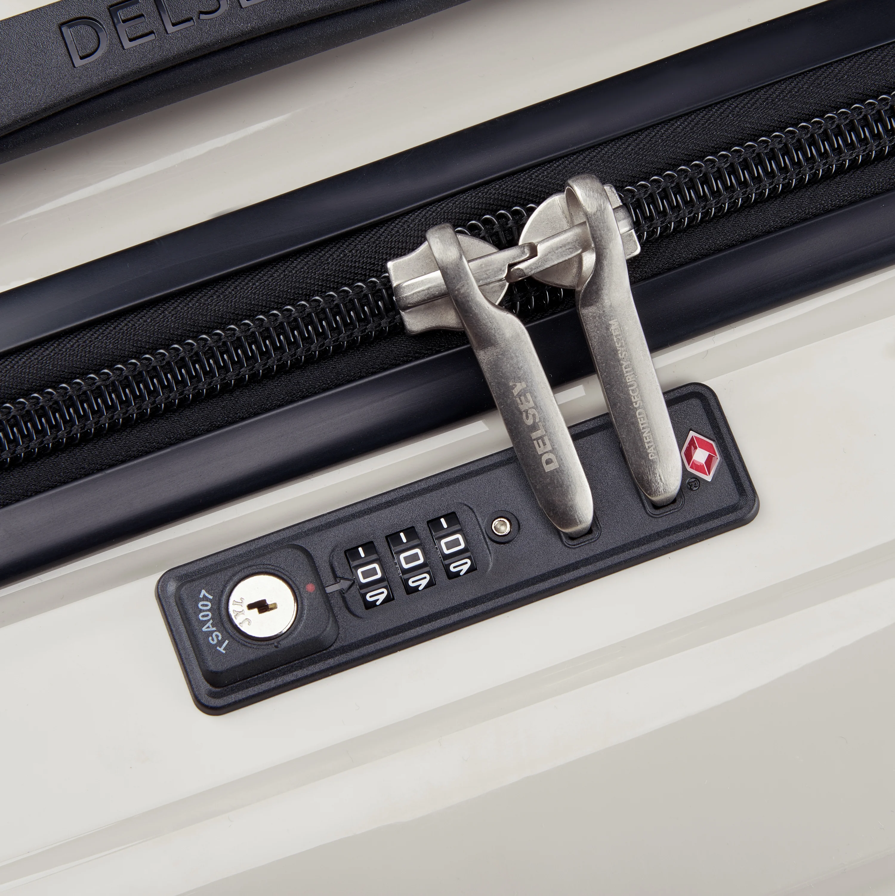 SHADOW 5.0 - XL Trunk (80cm) - Image 47