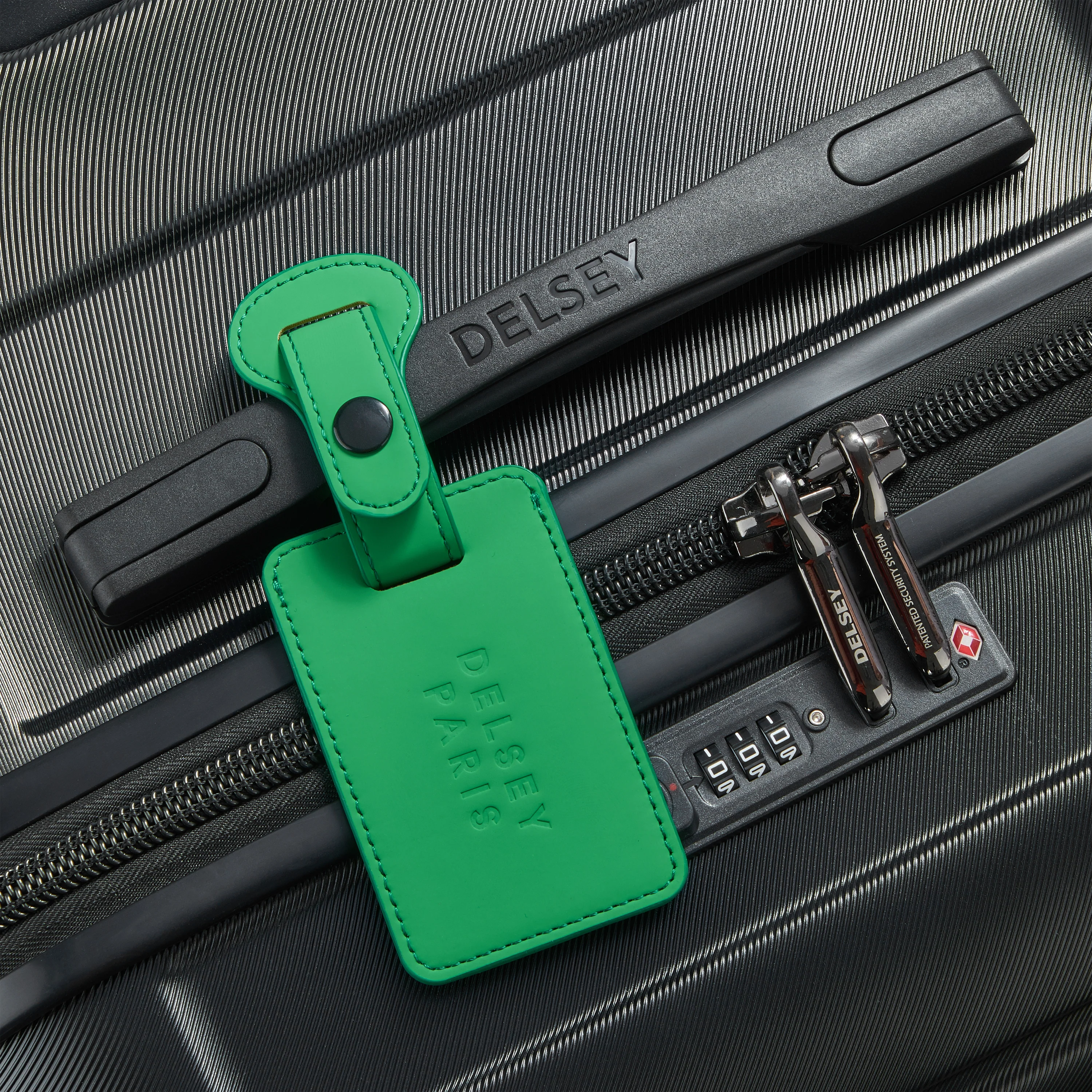 TRAVEL ACCESSORIES - Image 9
