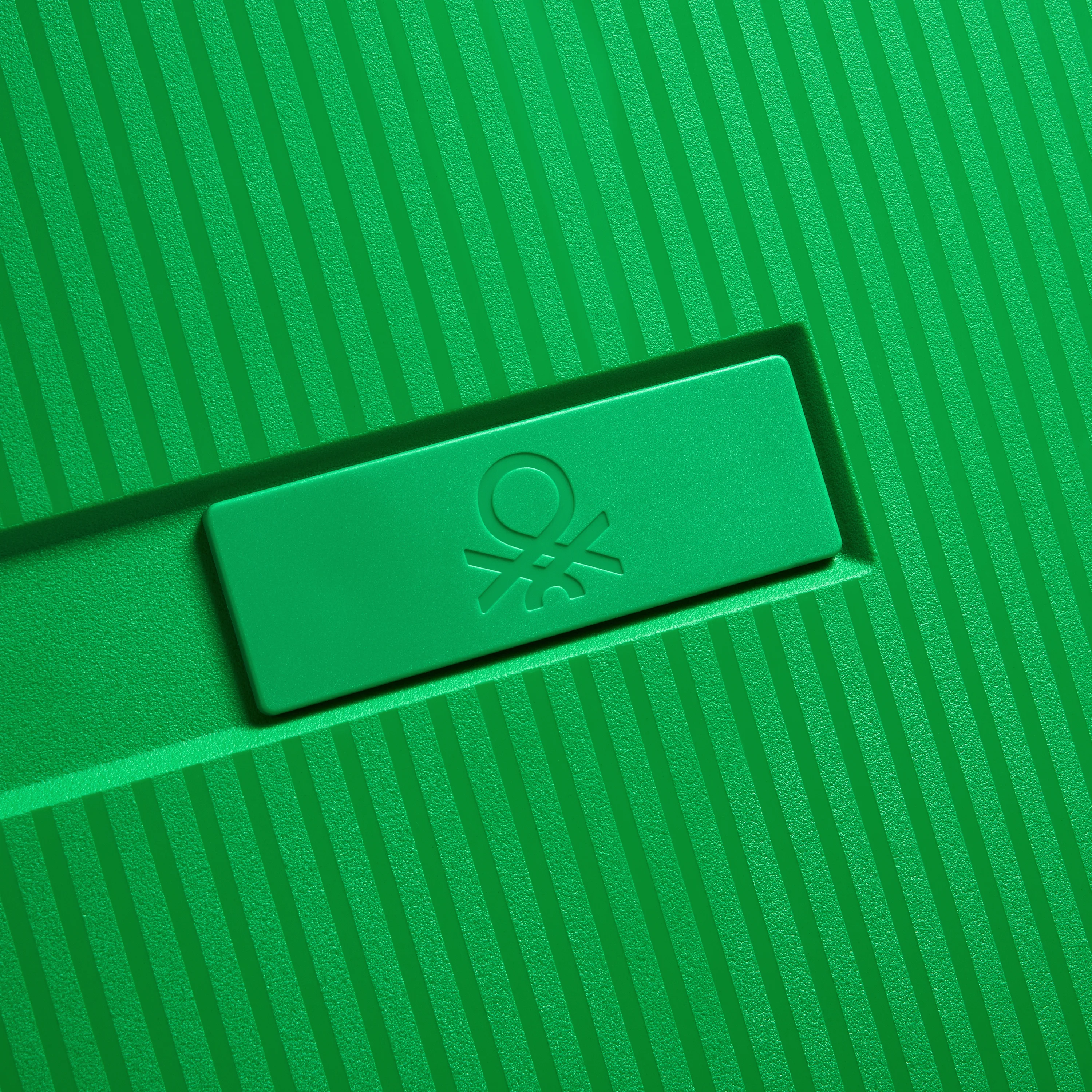 COLOR BLOCK HARDSIDE - M (67CM) - Image 39